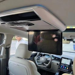 Nâng Cấp Màn Hình Gối Đầu Cho Hyundai Custin