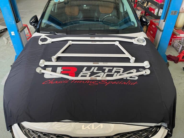 Thanh Giằng Ultra Racing Cho Hyundai Santafe