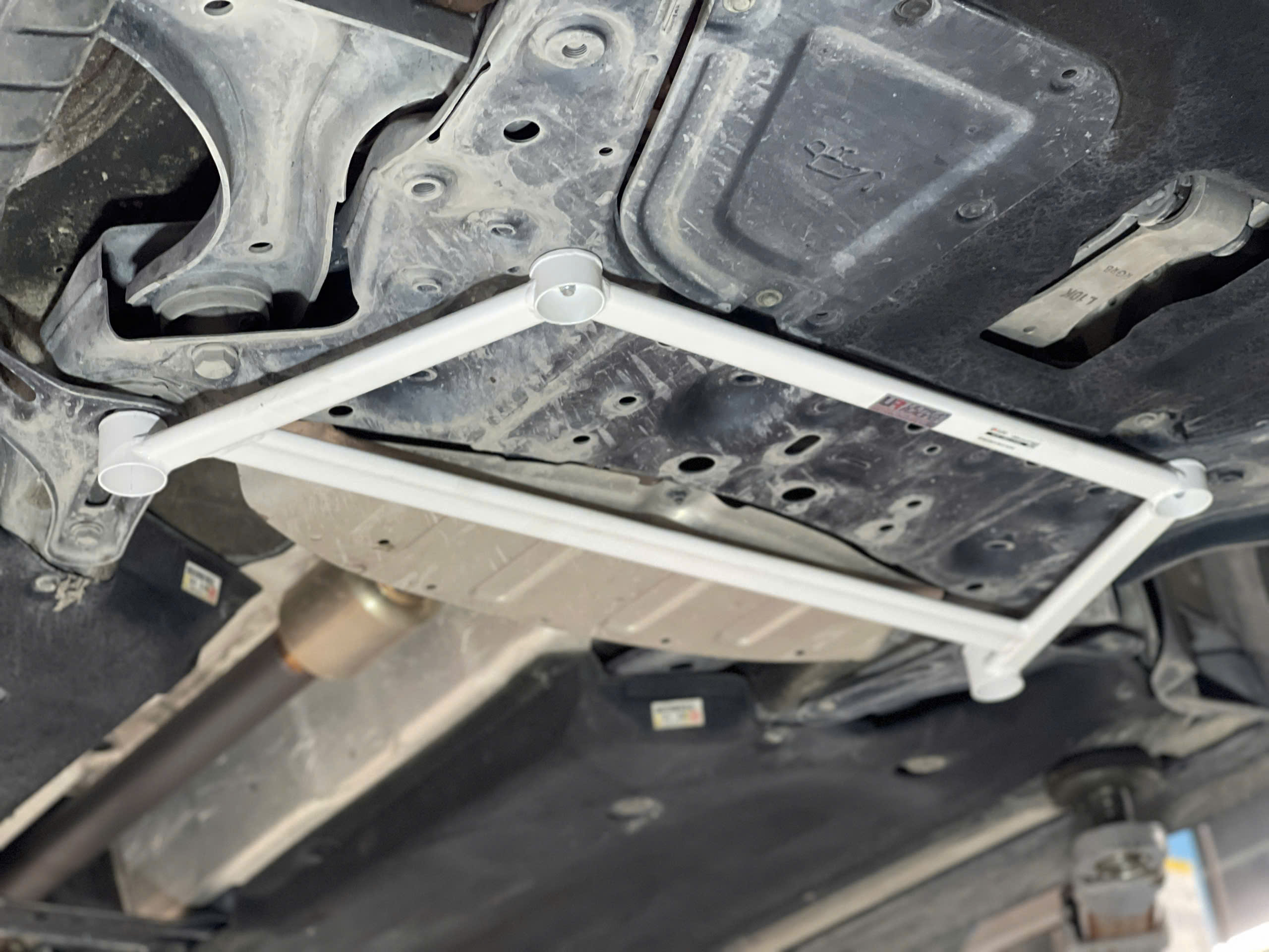 Thanh Giằng Ultra Racing Cho Honda Civic Thanh Giằng Ultra Racing Cho Honda Civic