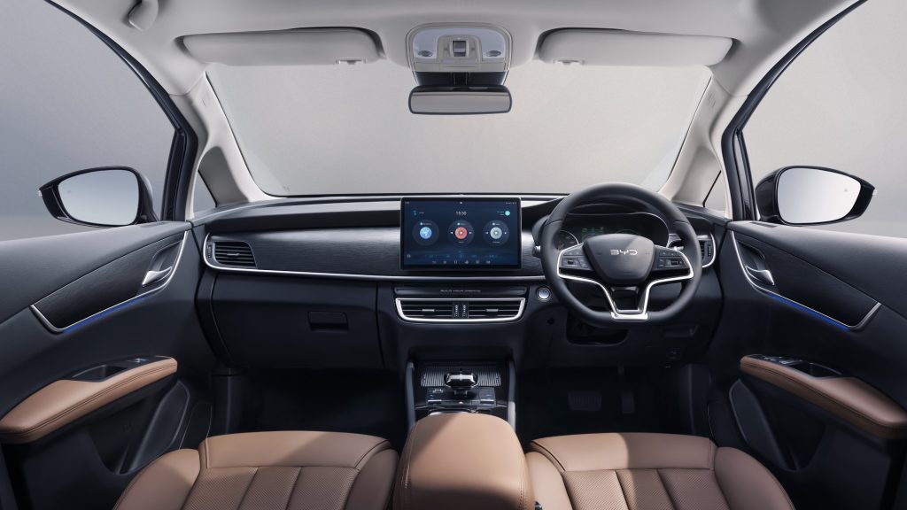 Dán PPF Bảo Vệ Sơn Cho BYD M6