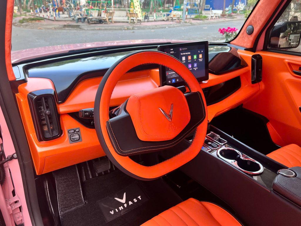 Khâu Da Vô Lăng Cho Vinfast MPV 7