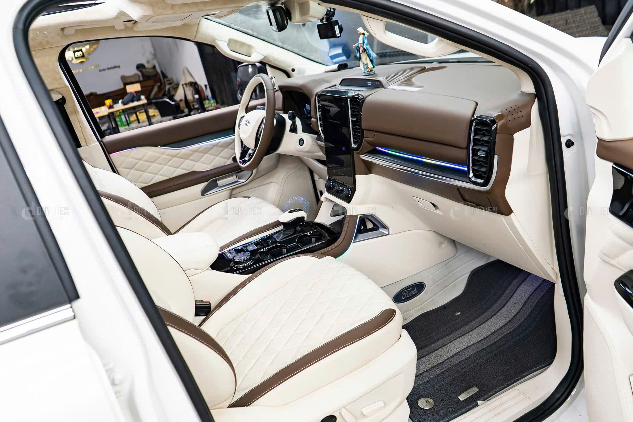 Bọc Da Nâng Cấp Nội Thất Mercedes Bọc Da Nâng Cấp Nội Thất Mercedes